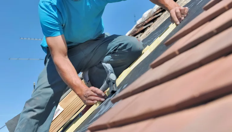 Connect with local roofing companies